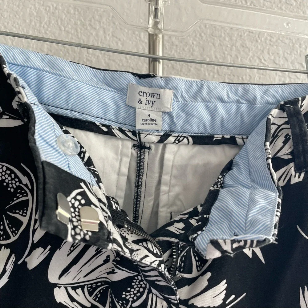 Women's Sz 4 Floral Black & White Cotton‎ Caroline Shorts Cruise Summer Travel
